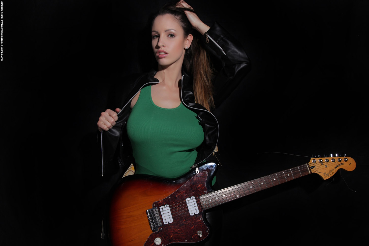 Luciana Guitar Player Photodromm